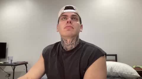 Snapshot of johnafterdark chatting on 01/26/25, 04:41 JAXX online show from 01/26/25, 04:41