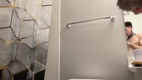 Snapshot of johnafterdark chatting on 02/10/25, 08:00 JAXX online show from 02/10/25, 08:00