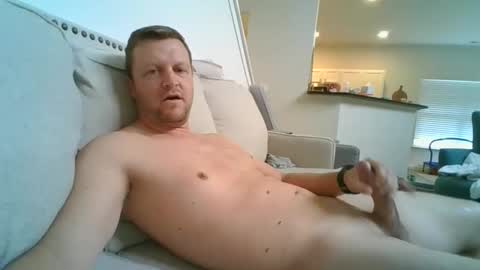 johnd101020 online show from 12/04/25, 04:27