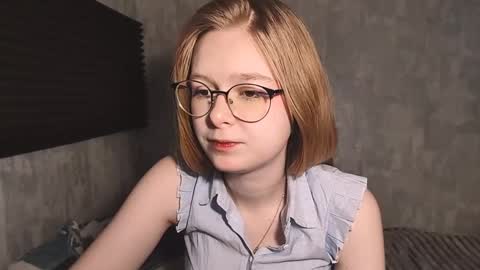 SofiaOweenss online show from 04/03/26, 07:17