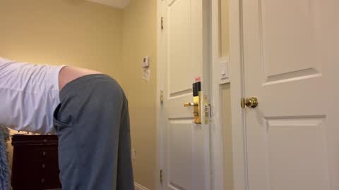 J online show from 12/22/24, 07:42