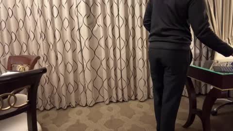 J online show from 02/12/25, 02:35