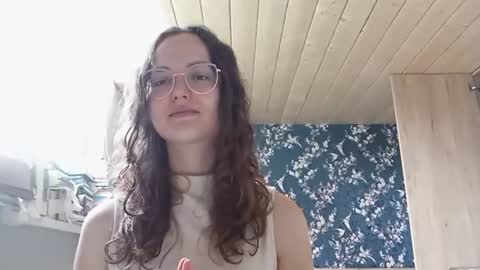 johnieperretti online show from 06/29/26, 07:03