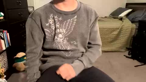 Snapshot of johnj188 chatting on 11/14/25, 04:00 johnj188 online show from 11/14/25, 04:00