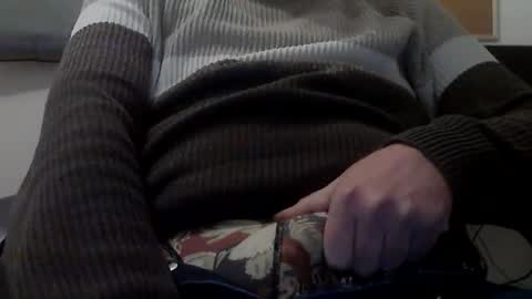 Snapshot of johnjerkof chatting on 01/14/25, 08:48 johnjerkof online show from 01/14/25, 08:48