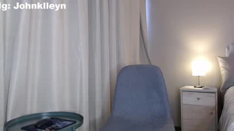 john online show from 04/25/26, 07:00