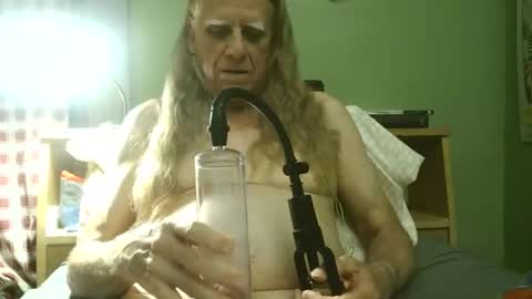 johnnieq1971 online show from 05/25/26, 01:11