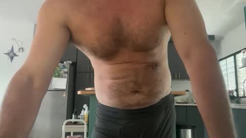 Johnny Blue Eyes online show from 04/12/26, 12:32