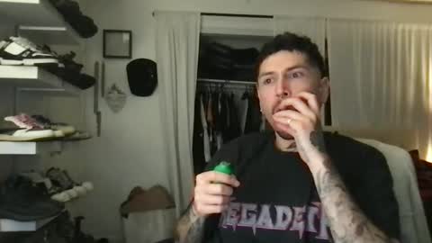 JohnnyDeep66 online show from 12/19/24, 06:01