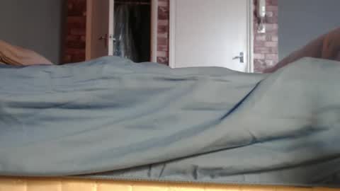 johnnydoe0069 online show from 03/11/25, 08:52