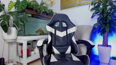 JOHNNY online show from 03/20/26, 02:05