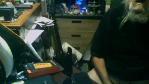 johnnyshung1 online show from 01/10/26, 07:15