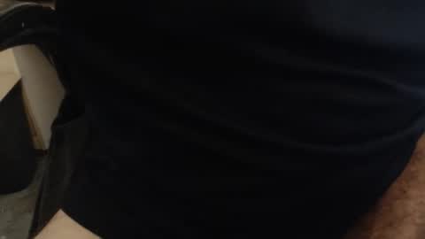 Snapshot of johnnyssunshine chatting on 10/20/25, 05:46 johnnyssunshine online show from 10/20/25, 05:46