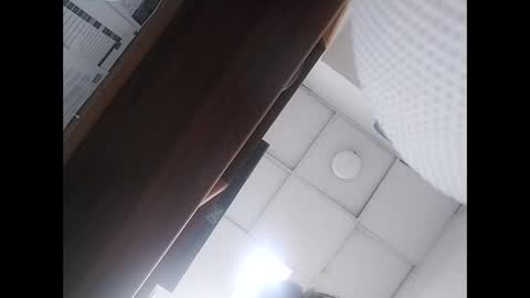 Snapshot of johnpop9090 chatting on 04/13/26, 09:59 johnpop9090 online show from 04/13/26, 09:59