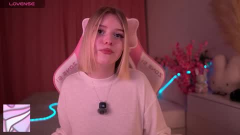 Paula online show from 03/26/26, 01:11