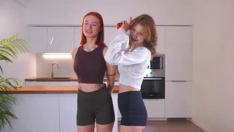 Alva online show from 06/04/26, 01:50