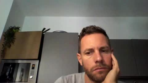 jojo19844 online show from 09/16/25, 09:10