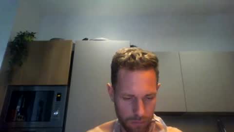 jojo19844 online show from 09/22/25, 10:50