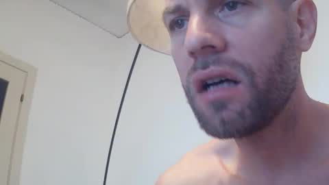 jojo19844 online show from 09/29/25, 04:50