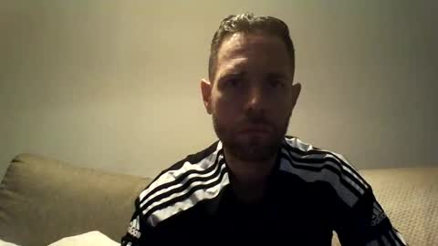 jojo19844 online show from 10/01/25, 09:15