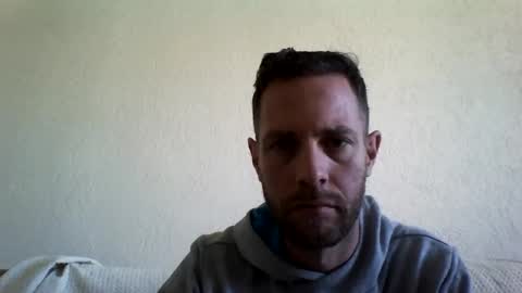 jojo19844 online show from 10/08/25, 09:51