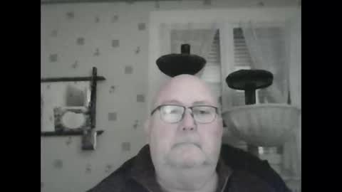 jojo60000529566 online show from 12/13/24, 04:49