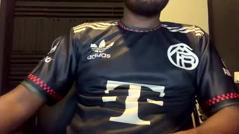 jojoseph2331 online show from 02/10/26, 06:06