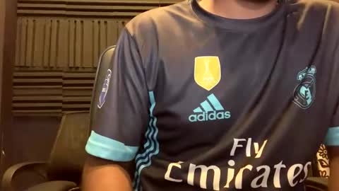 jojoseph2331 online show from 04/17/26, 06:49