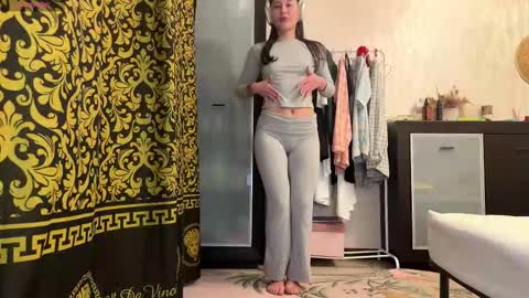 Snapshot of jolenehigashi chatting on 11/26/25, 05:25 Jolene online show from 11/26/25, 05:25