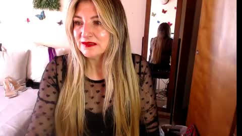 Snapshot of jolie_mature_ chatting on 06/02/26, 09:17 Jolie Mature online show from 06/02/26, 09:17