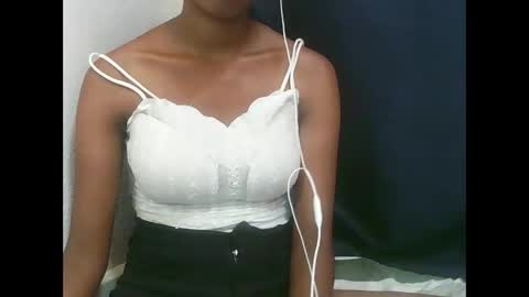 joliekah27 online show from 02/08/26, 11:24