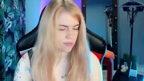 Jolly online show from 01/25/25, 02:47