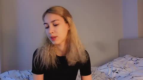 Viola online show from 11/20/25, 11:21