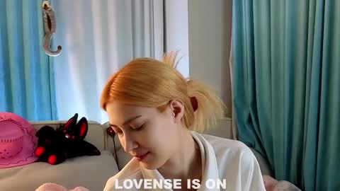 Viola online show from 02/02/26, 11:09