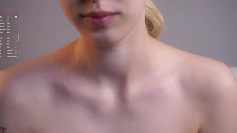 Viola online show from 05/19/26, 01:39