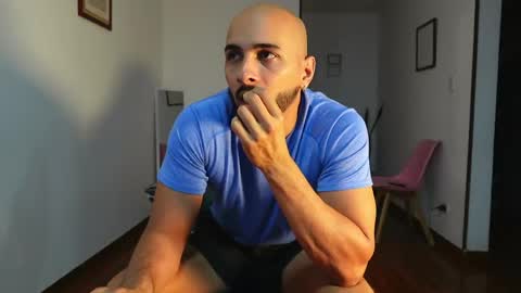 Jon online show from 04/10/26, 01:11