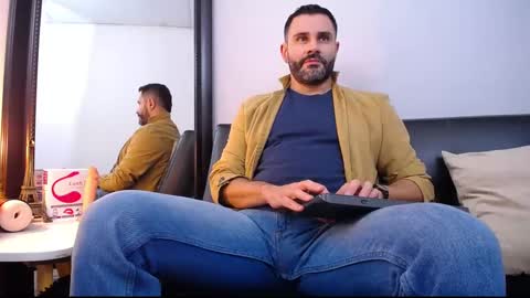  JONAS BEARD  online show from 02/21/25, 01:33