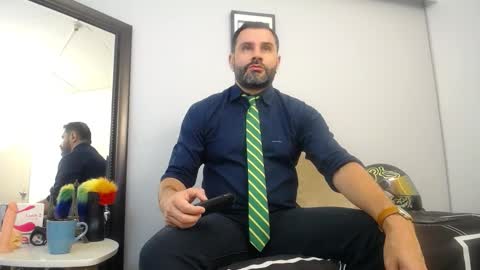  JONAS BEARD  online show from 11/06/25, 03:35