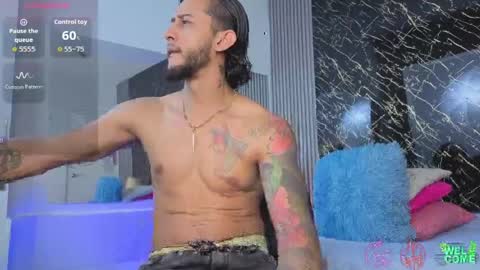 Jonas  online show from 04/15/26, 06:59