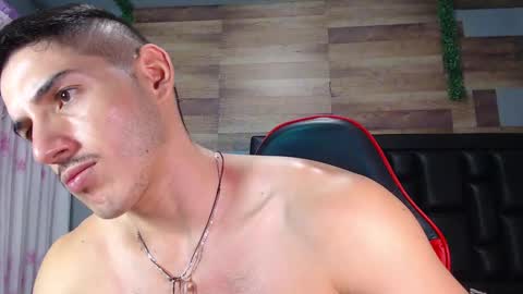 Snapshot of jonathancast08 chatting on 03/11/25, 01:12 jonathancast08 online show from 03/11/25, 01:12