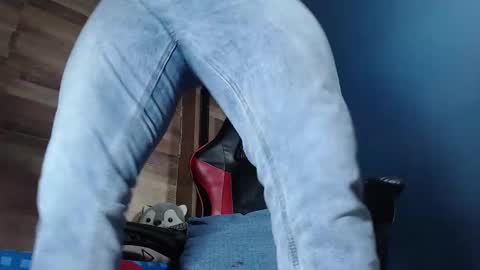 Snapshot of jonathancast08 chatting on 09/12/25, 03:01 jonathancast08 online show from 09/12/25, 03:01