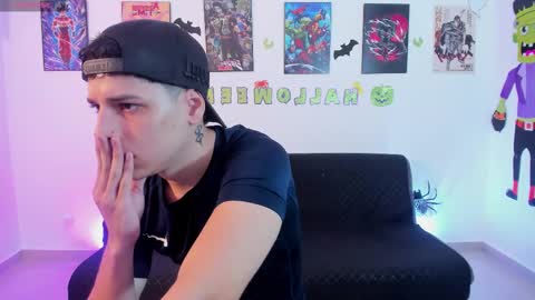 Instagram jonathanfit14 online show from 10/15/25, 11:27