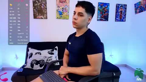 Instagram jonathanfit14 online show from 07/01/26, 10:20