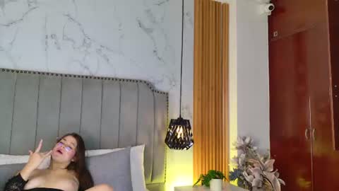 melani gomez online show from 06/20/26, 01:58