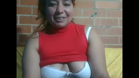 Snapshot of jones_scarlet chatting on 02/26/25, 08:26 Scarlet online show from 02/26/25, 08:26