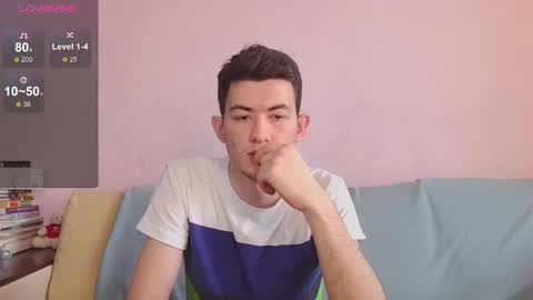 jonhy_merlin online show from 12/17/24, 09:28