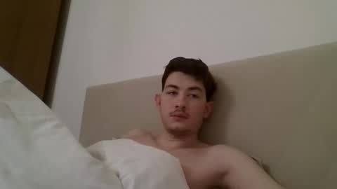 jonhy_merlin online show from 04/16/26, 03:18