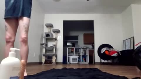 Sexy69Leo1 online show from 04/02/26, 05:05