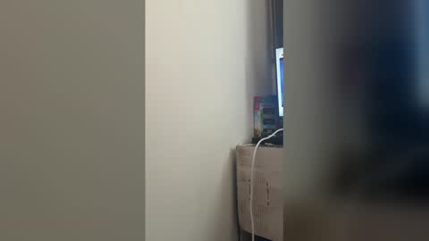 Snapshot of jonlis01 chatting on 02/27/26, 07:03 jonlis01 online show from 02/27/26, 07:03