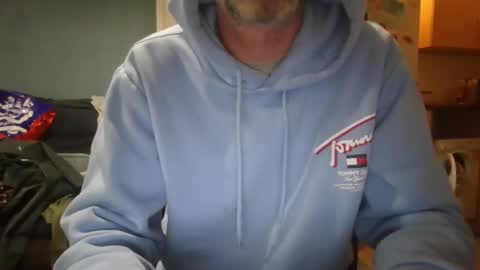 Snapshot of jonlow1 chatting on 01/01/25, 07:32 jonlow1 online show from 01/01/25, 07:32